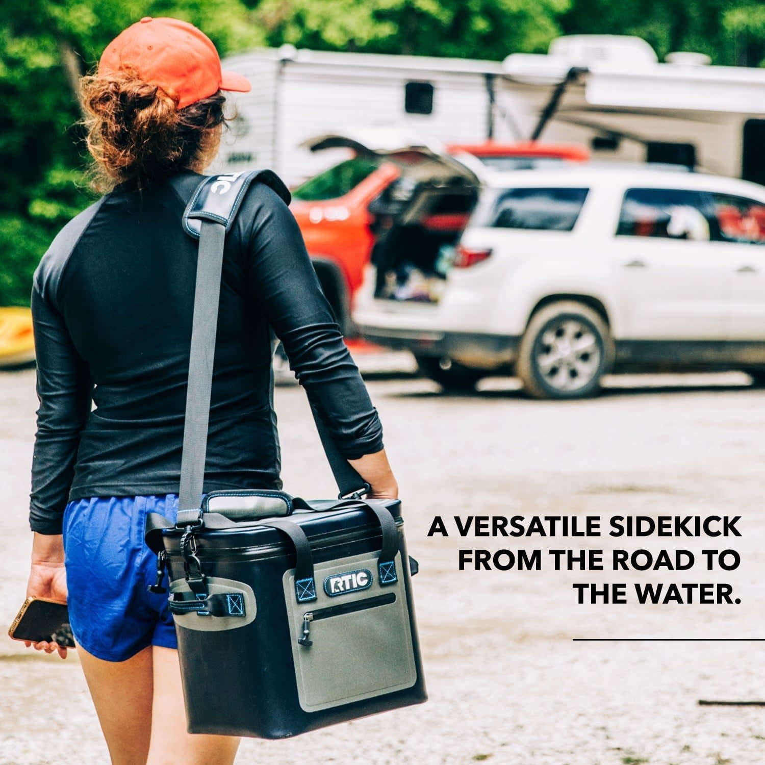 RTIC 12 Can Ultra-Tough Soft Cooler, 10 Qt, Leakproof, Waterproof Zipper, Black