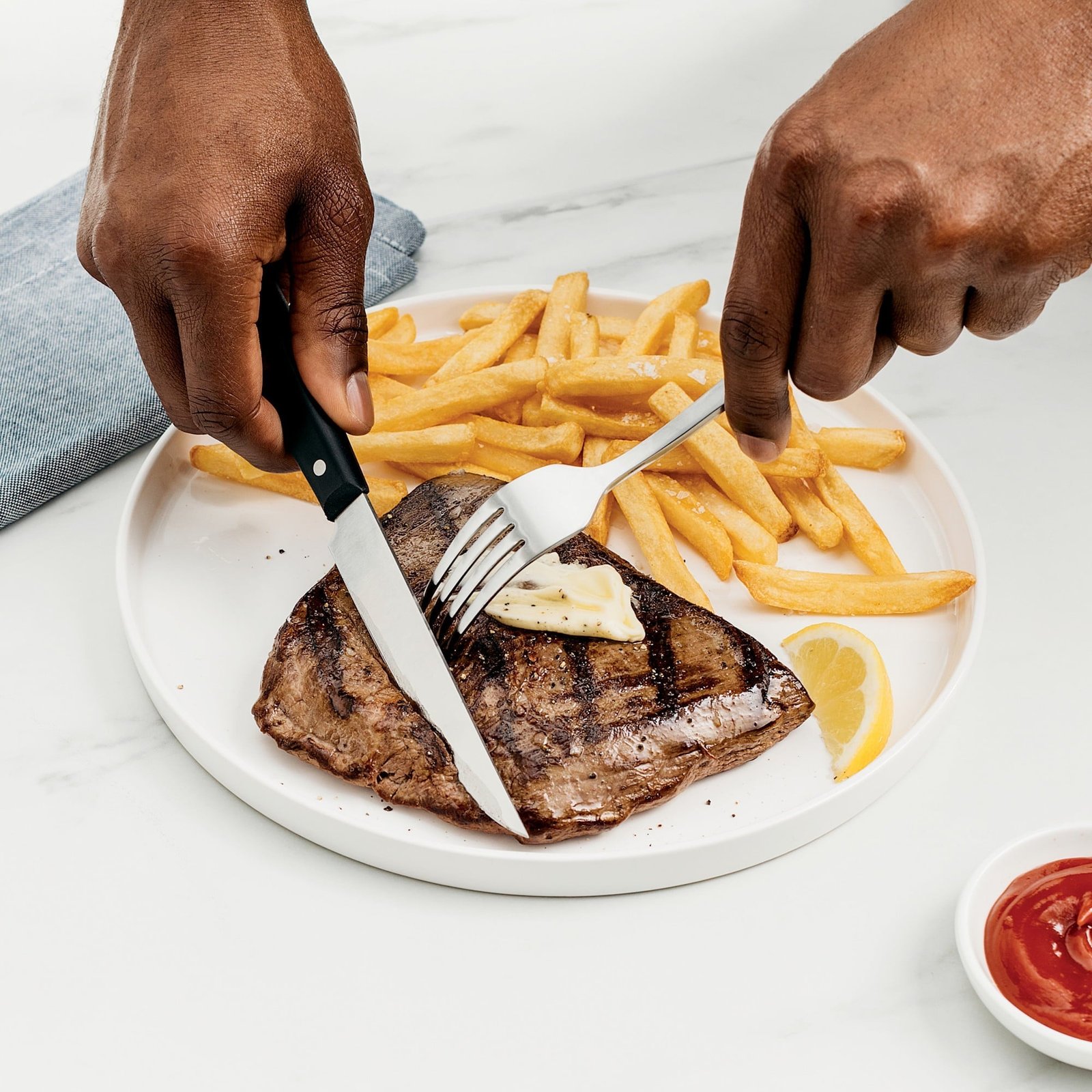 Ninja Foodi NeverDull 10-Piece Essential Knife System with Sharpener, Stainless Steel, K12010 Black/Gray